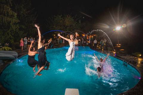 The Most Amazing Wedding Photos You Will Ever See
