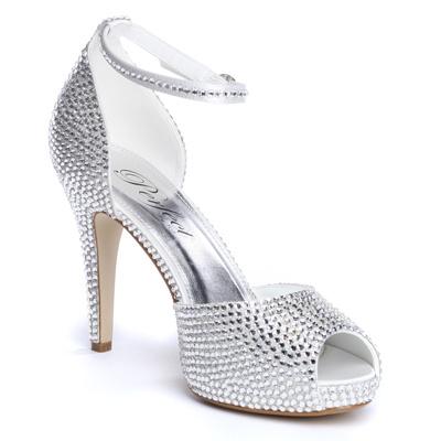 Fabulous Footwear | hitched.ie - hitched.ie