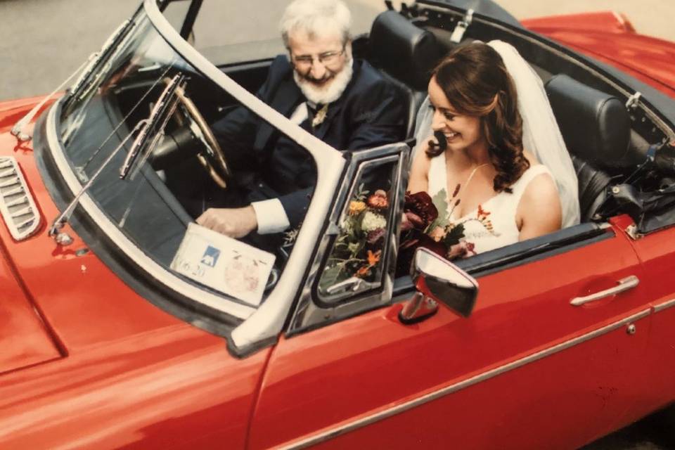 5 Retro Wedding Cars for Your Big Day