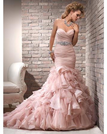 Maggie Sottero — Divina