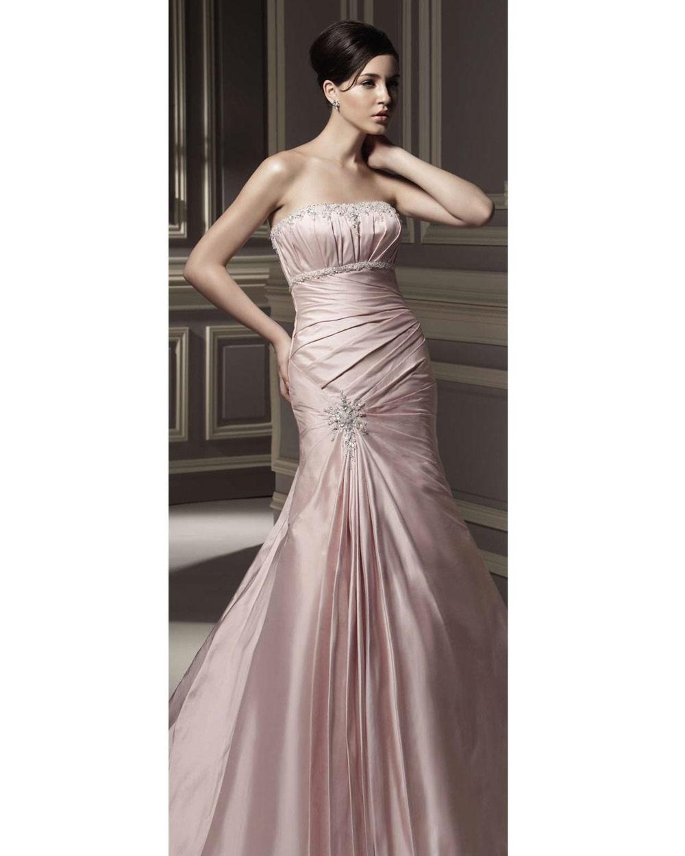 Wedding Dresses - Benjamin Roberts: Style number 1071
