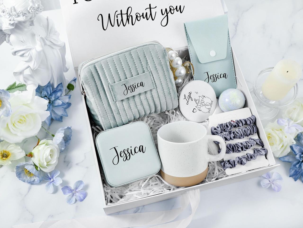 Wedding Party Gifts For Bridesmaids 60 Photos Astyledwedding Wedding Party Gifts For Bridesmaids 60 Photos Astyledwedding