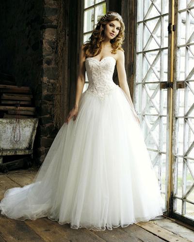 Sincerity Bridal – 3656 