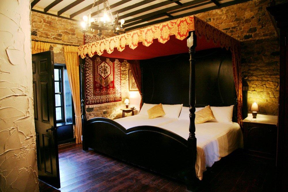 Kinnitty Castle Hotel