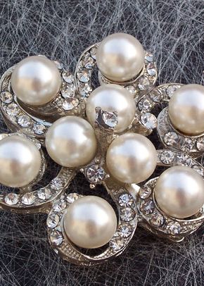 Pearl and rhinestone hair clip, Jules Bridal Jewellery