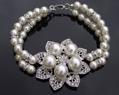 Pearl Alyson Bracelet, Jules Bridal Jewellery