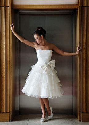 Sydney - Haute Couture, Ivory & Co Bridal