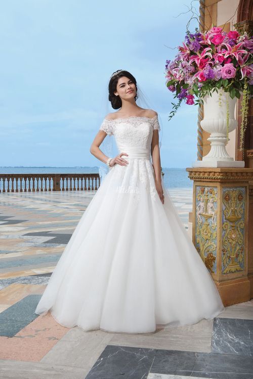 3836, Sincerity Bridal
