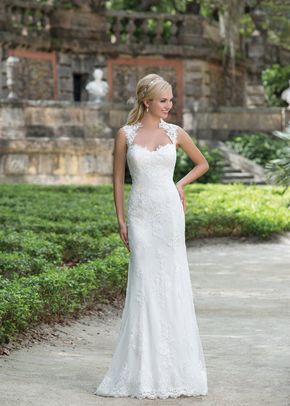 3885, Sincerity Bridal