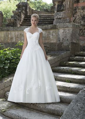 3904, Sincerity Bridal