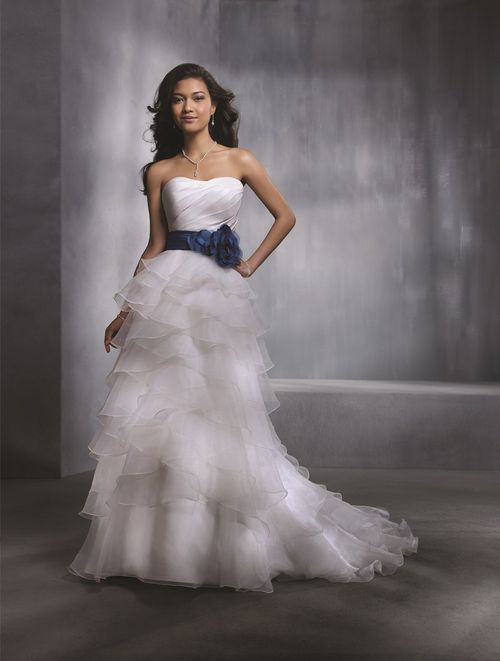 2299, Alfred Angelo