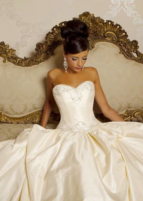 Roxanne Wedding Dress from Hollywood Dreams - hitched.ie