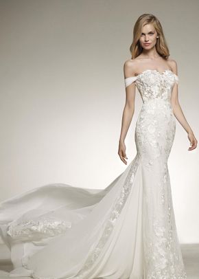 Davinia, Pronovias