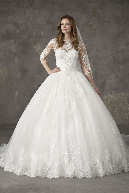 Nairobi, Pronovias