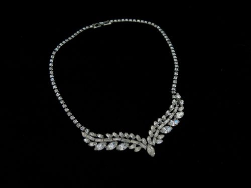 1940's Necklace, Flo & Percy Jewellery