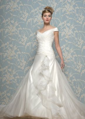 R614, White Rose Bridal