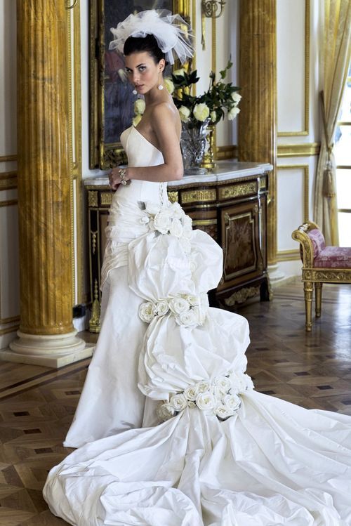 Raphaella, Ian Stuart