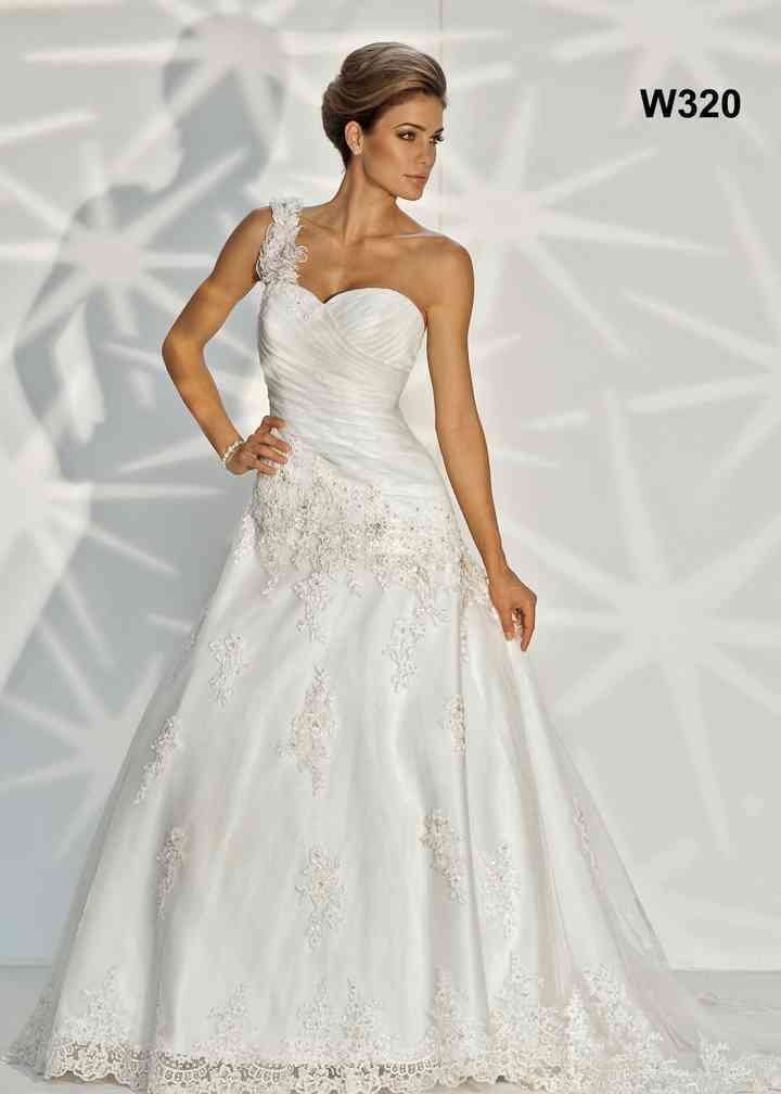 Alexia bridal outlet dresses