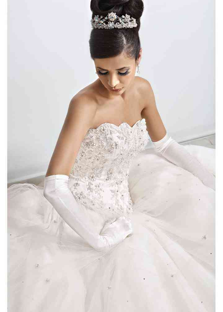 Hollywood Dreams Wedding Dresses