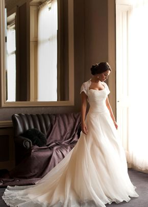 Wedding Dresses Naomi Neoh