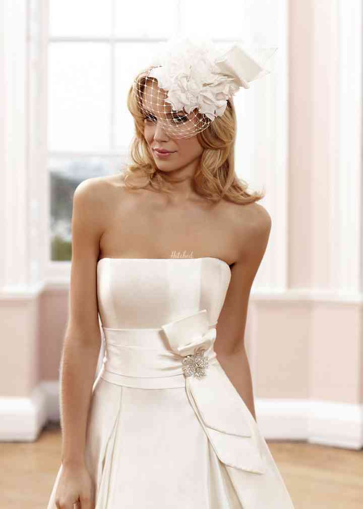 Veronica Beatrice Sash 2014 Signature Collection Wedding Dress