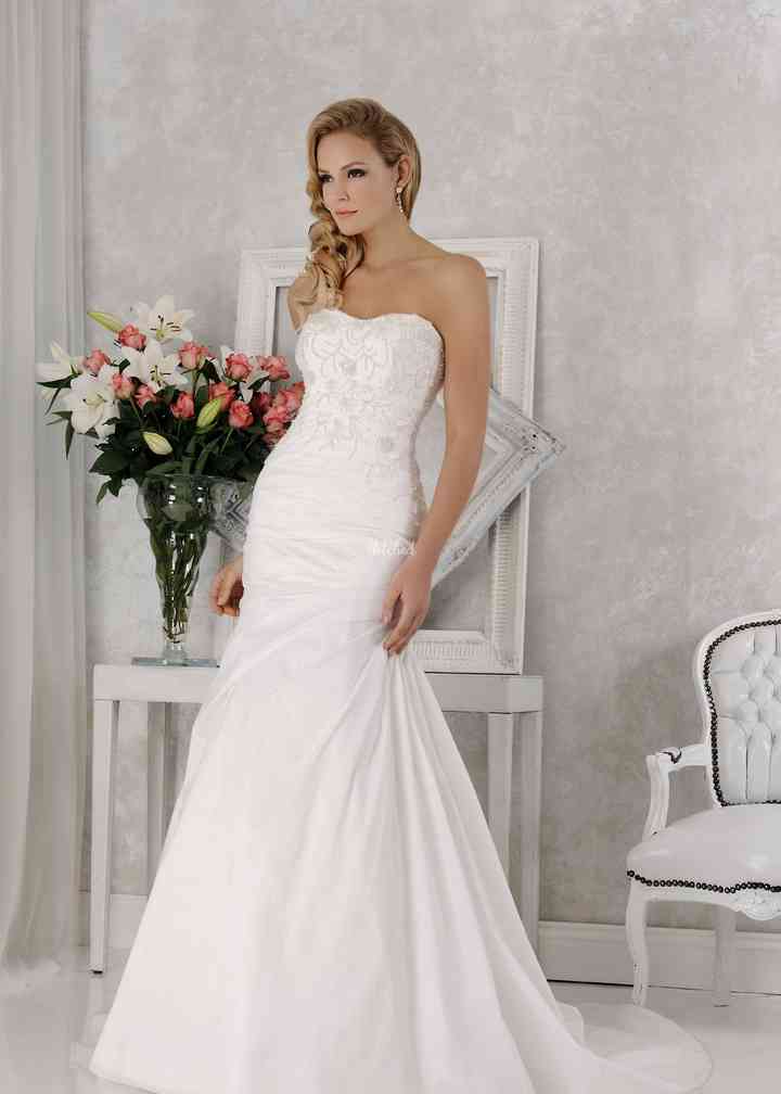 Veromia 2024 wedding dress