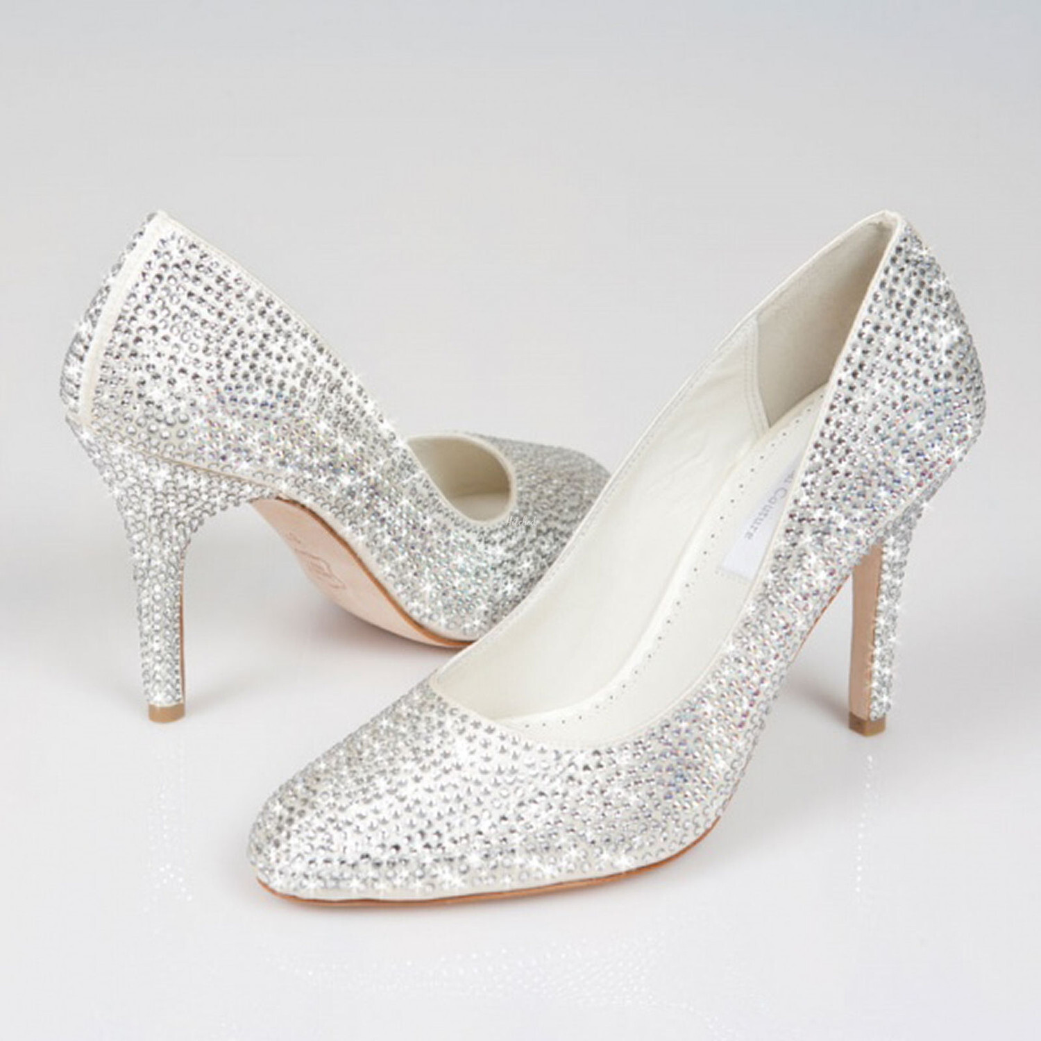Total 89+ imagen crystal wedding shoes - Abzlocal.mx