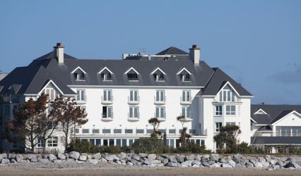 Garryvoe Hotel