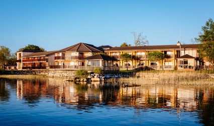 Wineport Lodge
