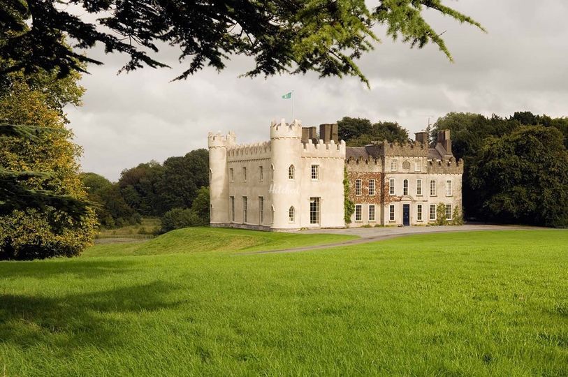 Ballinlough Castle