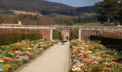 Powerscourt House & Gardens