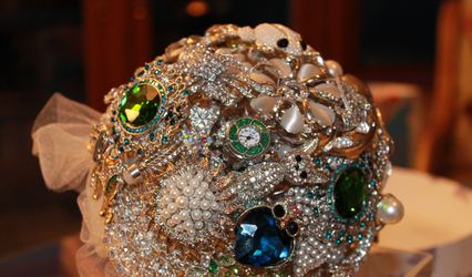 Bespoke Brooch Bouquets
