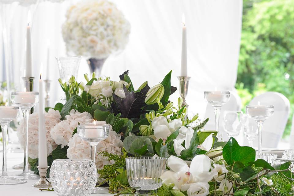 Floral table decor