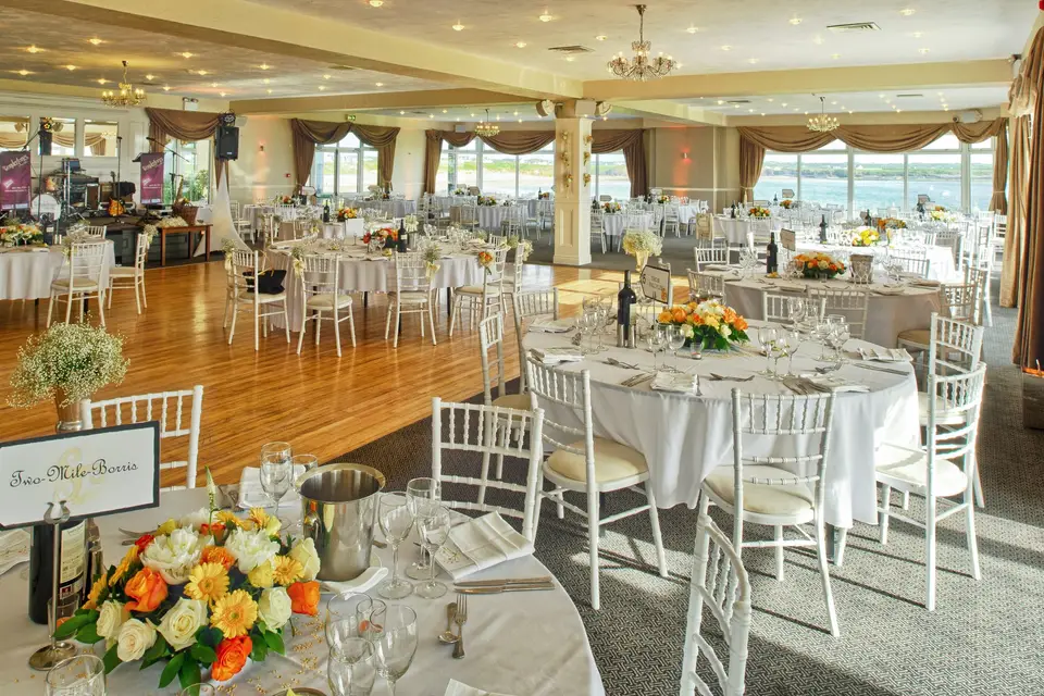 The Armada Hotel Wedding Venue Clare Clare hitched.ie