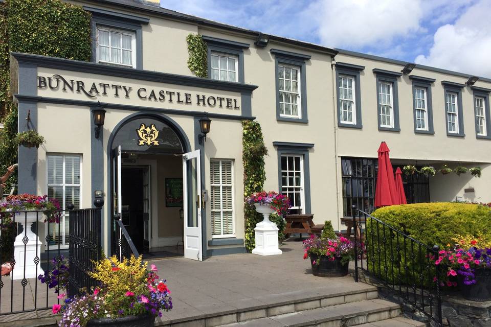 Bunratty Castle Hotel