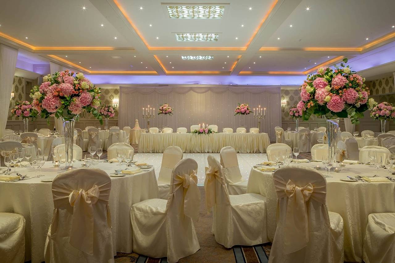 Portmarnock Hotel & Golf Links Wedding Venue Delgany, Wicklow | hitched.ie