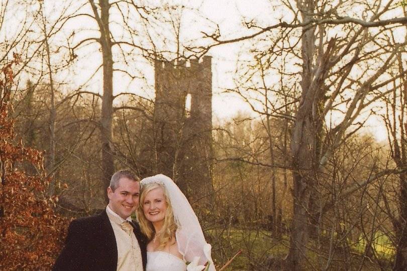 Wedding couple on the Grounds of Hotel Westport