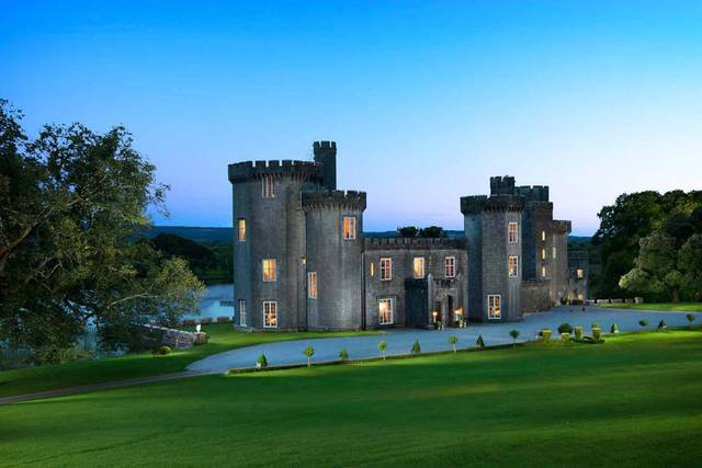 Lough Cutra Castle