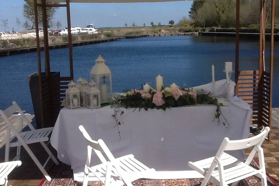 Civil Ceremony Lakeside