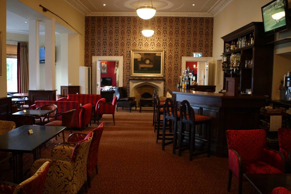 Main Bar