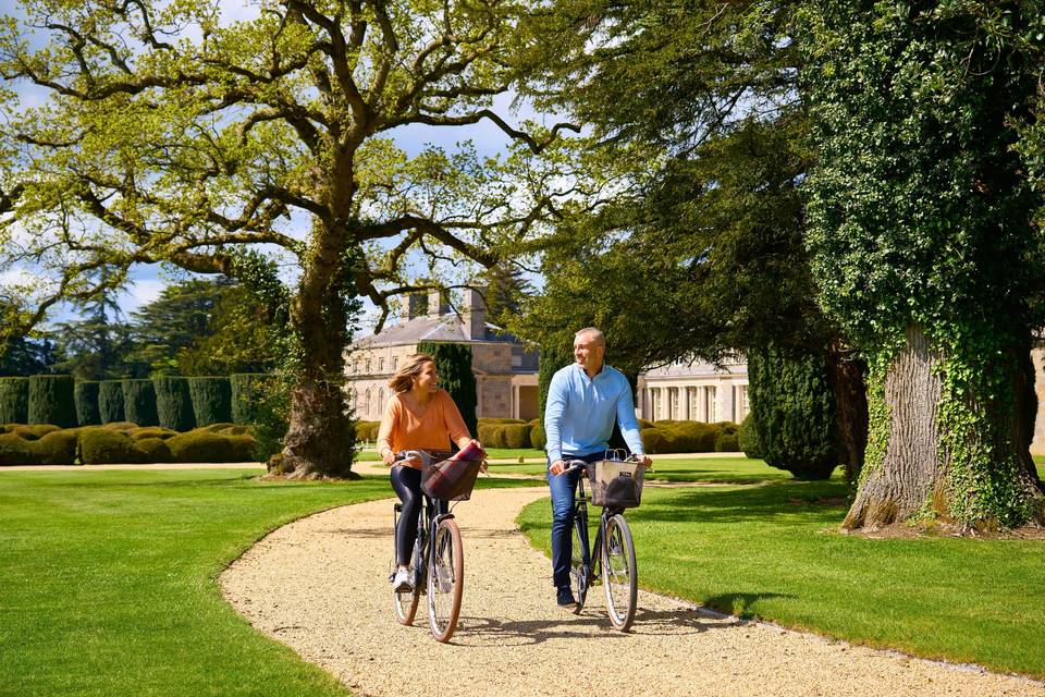 Cycle through Carton Demesne