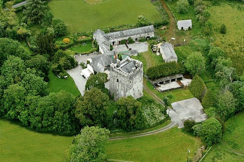 Ballaghmore Castle