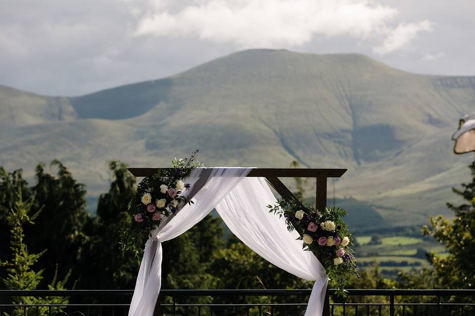 Ceremony Arch