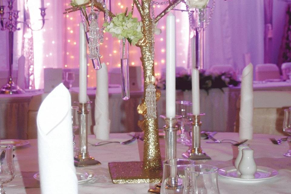 Gold tree centre pieces