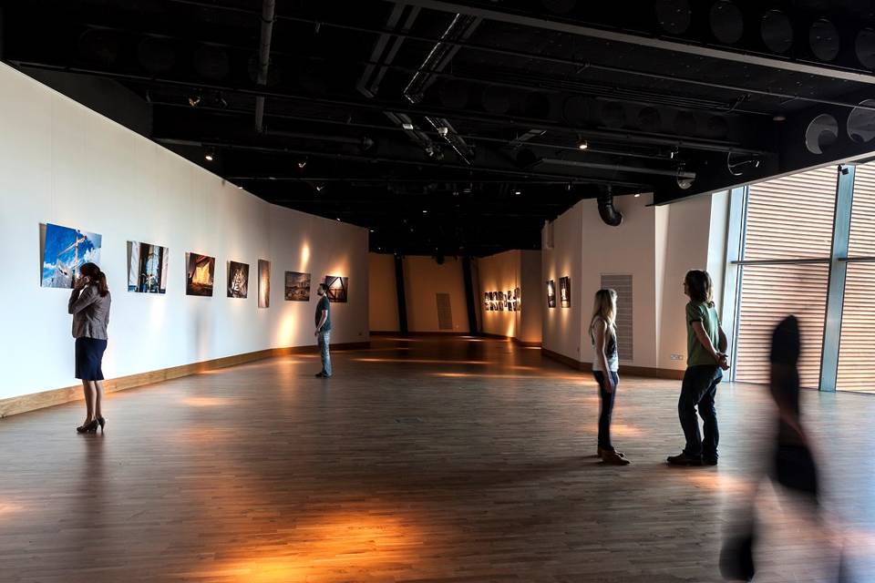 The Andrews Gallery