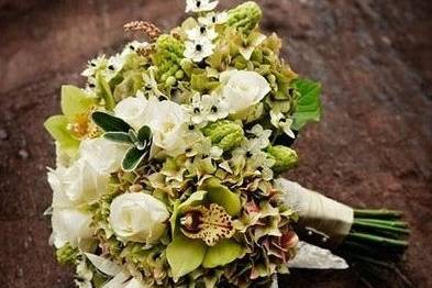 Ivory bouquet