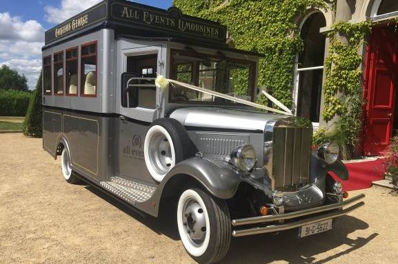 16 seater vintage bus