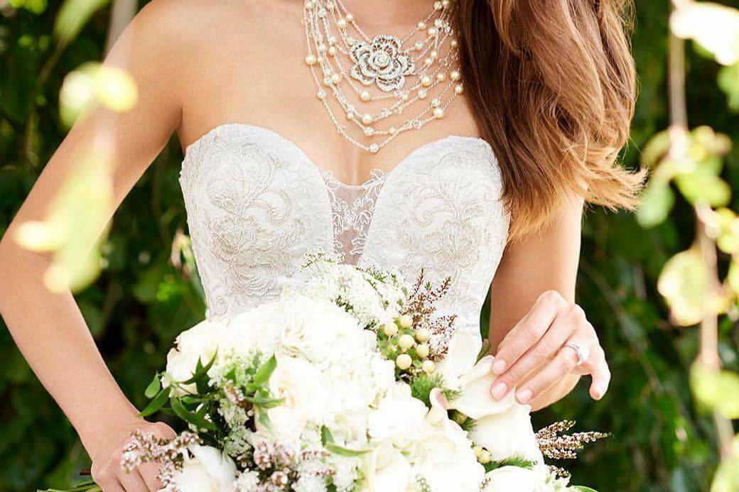 Cameo Bridal in Kilkenny - Bridalwear Shops | hitched.ie Cameo Bridal in Kilkenny - Bridalwear Shops | hitched.ie
