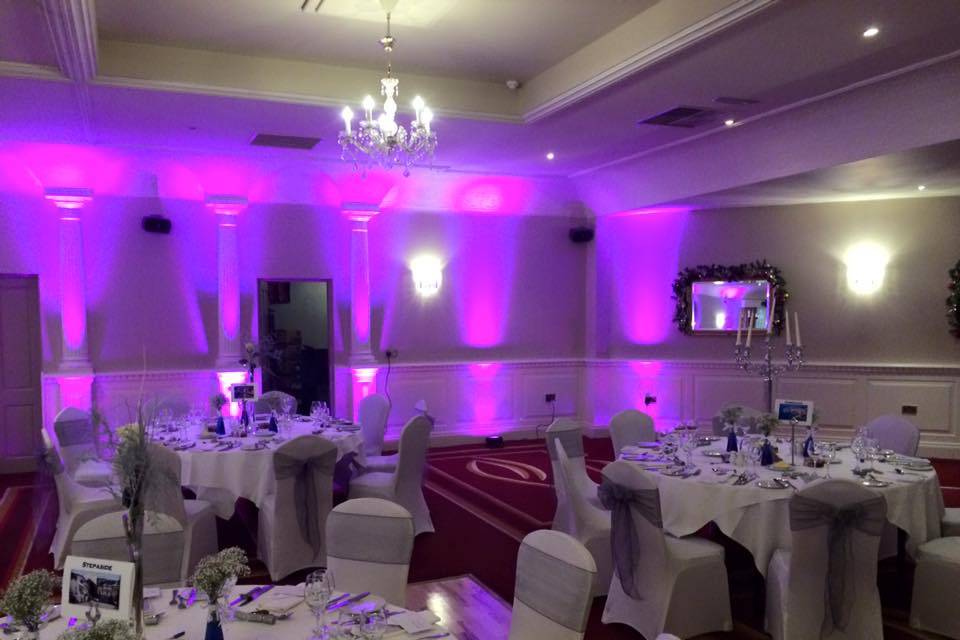 Reception setup with uplighting