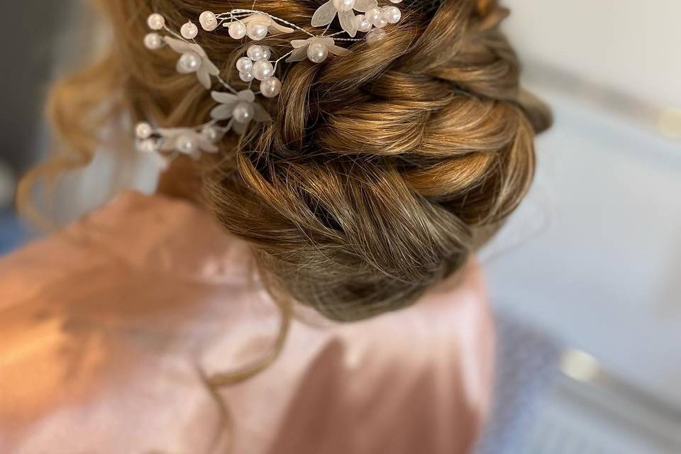 Detailed clean textured updo